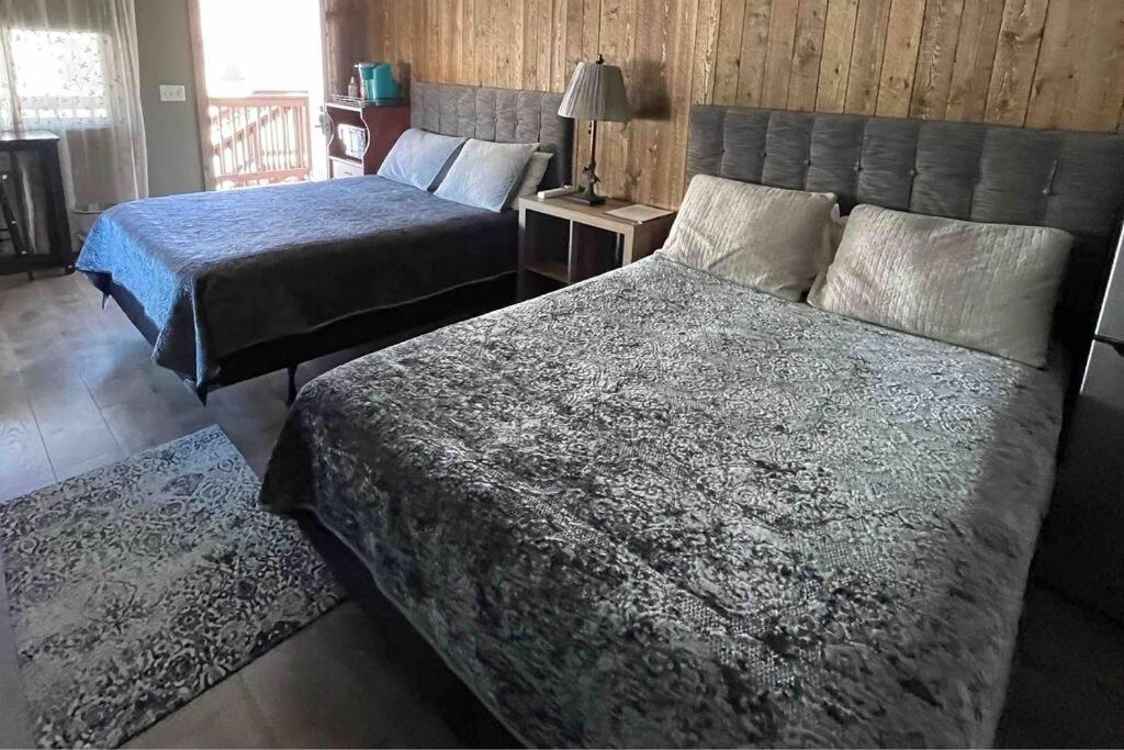 Parkway Yellowstone Guest House Room #2 Gardiner Extérieur photo