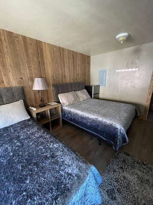 Parkway Yellowstone Guest House Room #2 Gardiner Extérieur photo