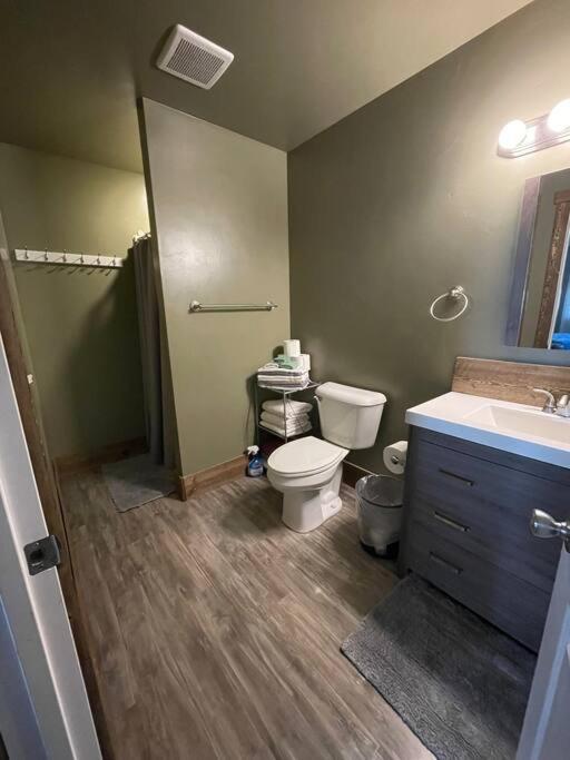 Parkway Yellowstone Guest House Room #2 Gardiner Extérieur photo