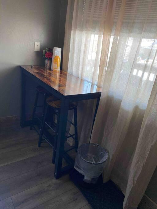 Parkway Yellowstone Guest House Room #2 Gardiner Extérieur photo